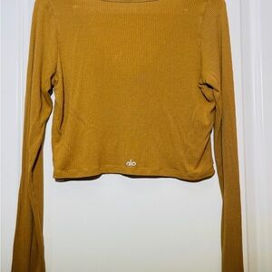 ALO Yoga Mustard Long Sleeve Crop Top
